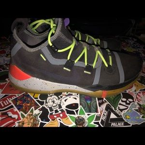 Kobe A.D worn